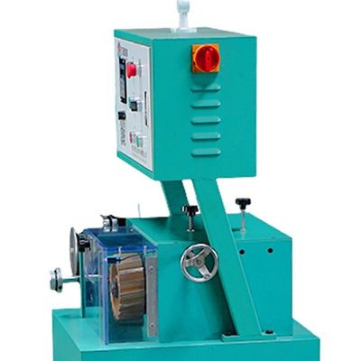 Polyester Atık Plastik Geri Dönüşüm Ekipmanları Kırma Makinesi