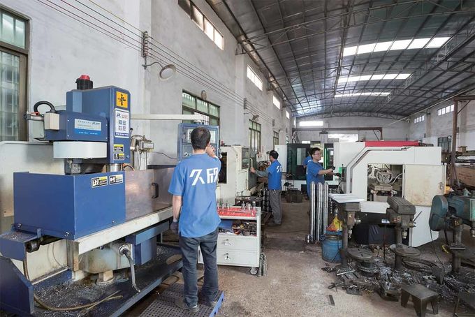 CPP BOPA Küçük Plastik Geri Dönüşüm Makinesi Ekstruder 0