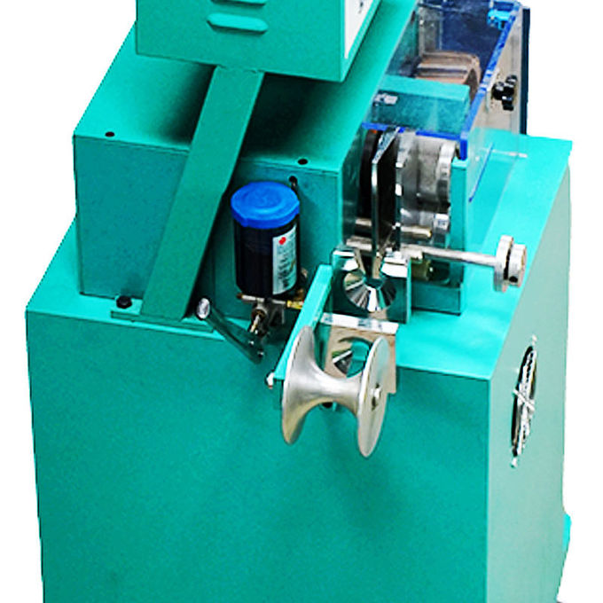 İnsanlaşmış Tasarım Atık Plastik Şişe Geri Dönüşüm Makinesi Kırma 3kw 2